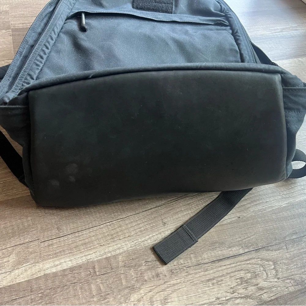 GORUCK GR1 Heritage Backpack – 26L Waxed Canvas | Black - Picture 4 of 8